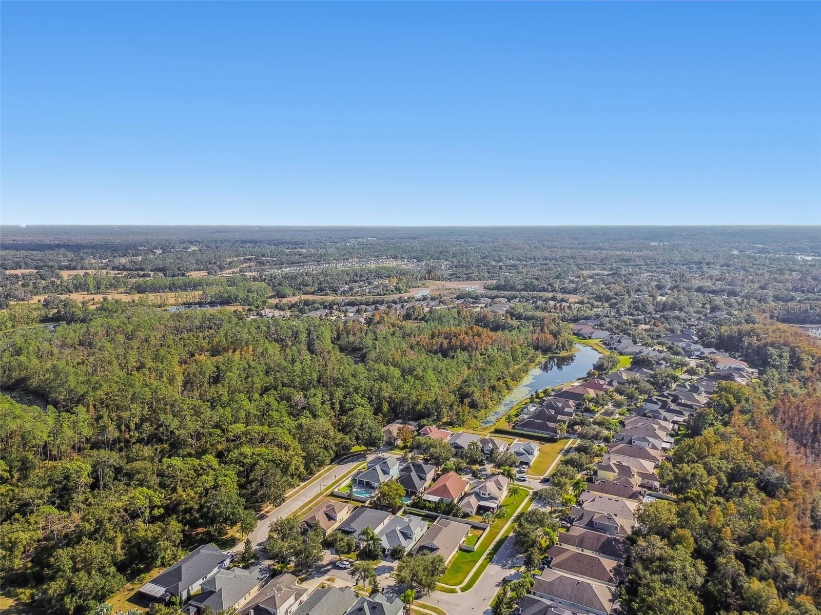 Image 42 of 72 For 21753 Garden Walk Loop