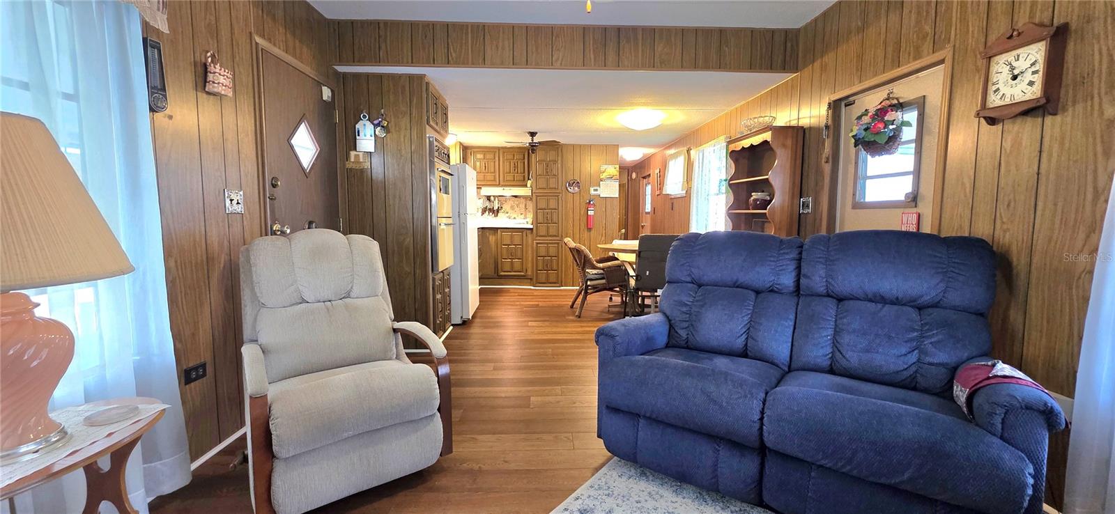 Image 20 of 64 For 37113 Lois Avenue