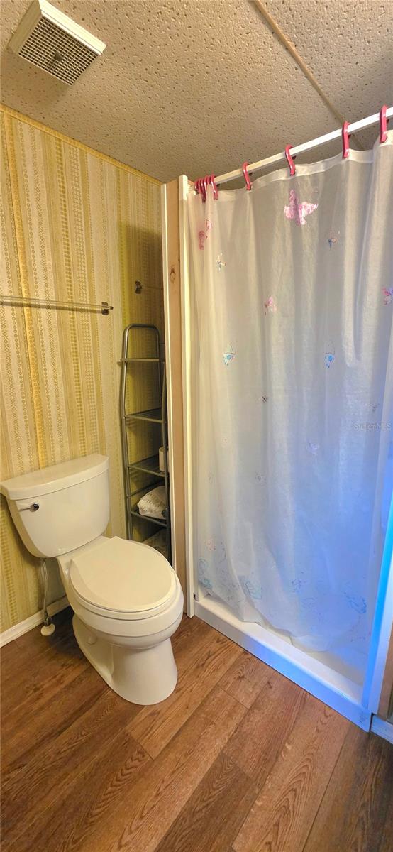 Image 30 of 64 For 37113 Lois Avenue