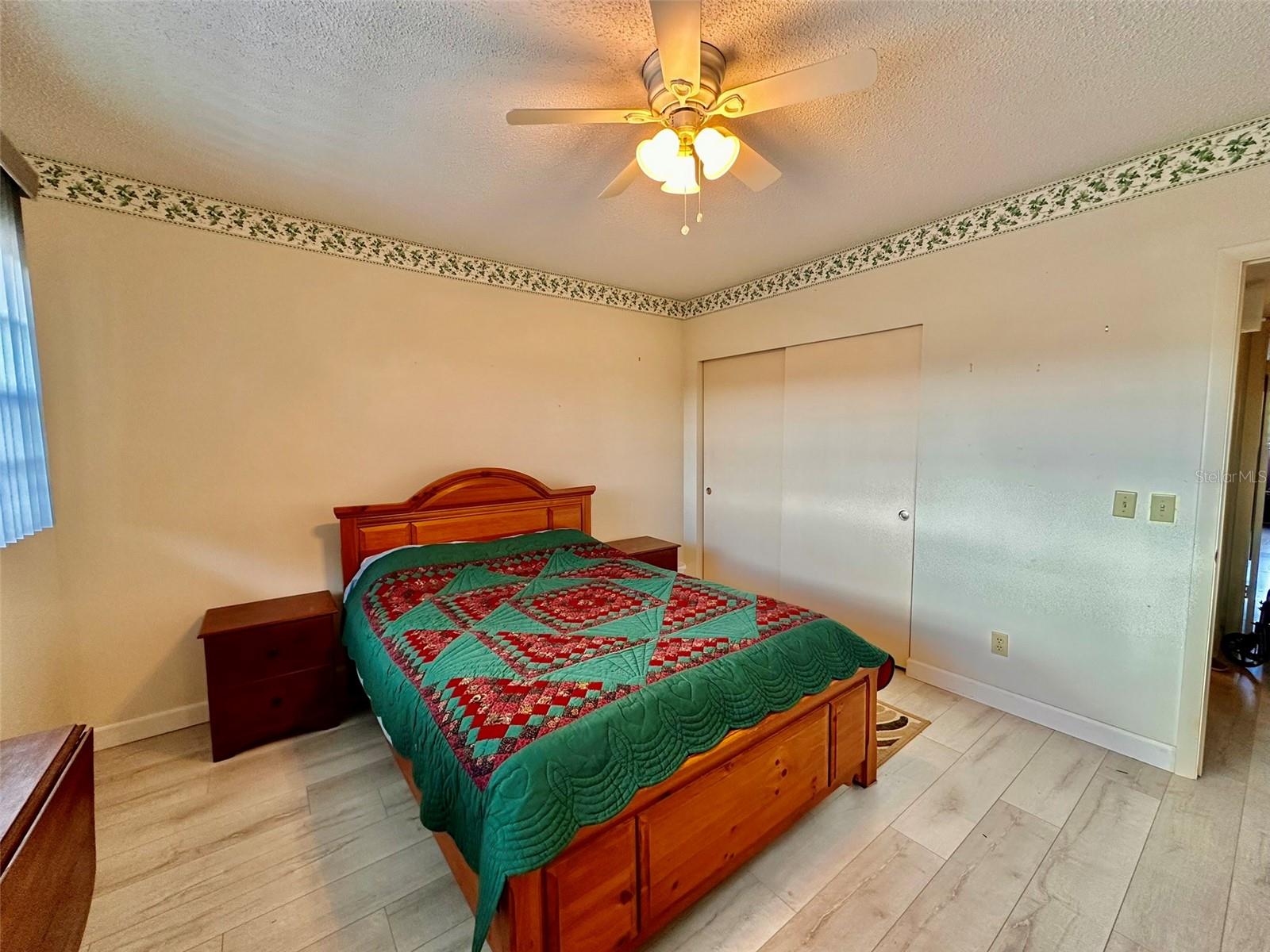 Image 13 of 41 For 2460 Franciscan Drive 76