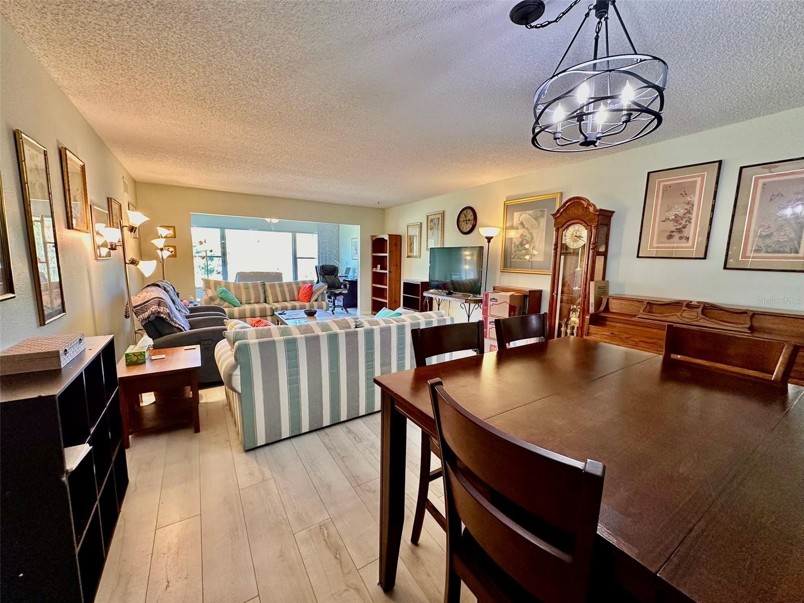 Image 3 of 41 For 2460 Franciscan Drive 76