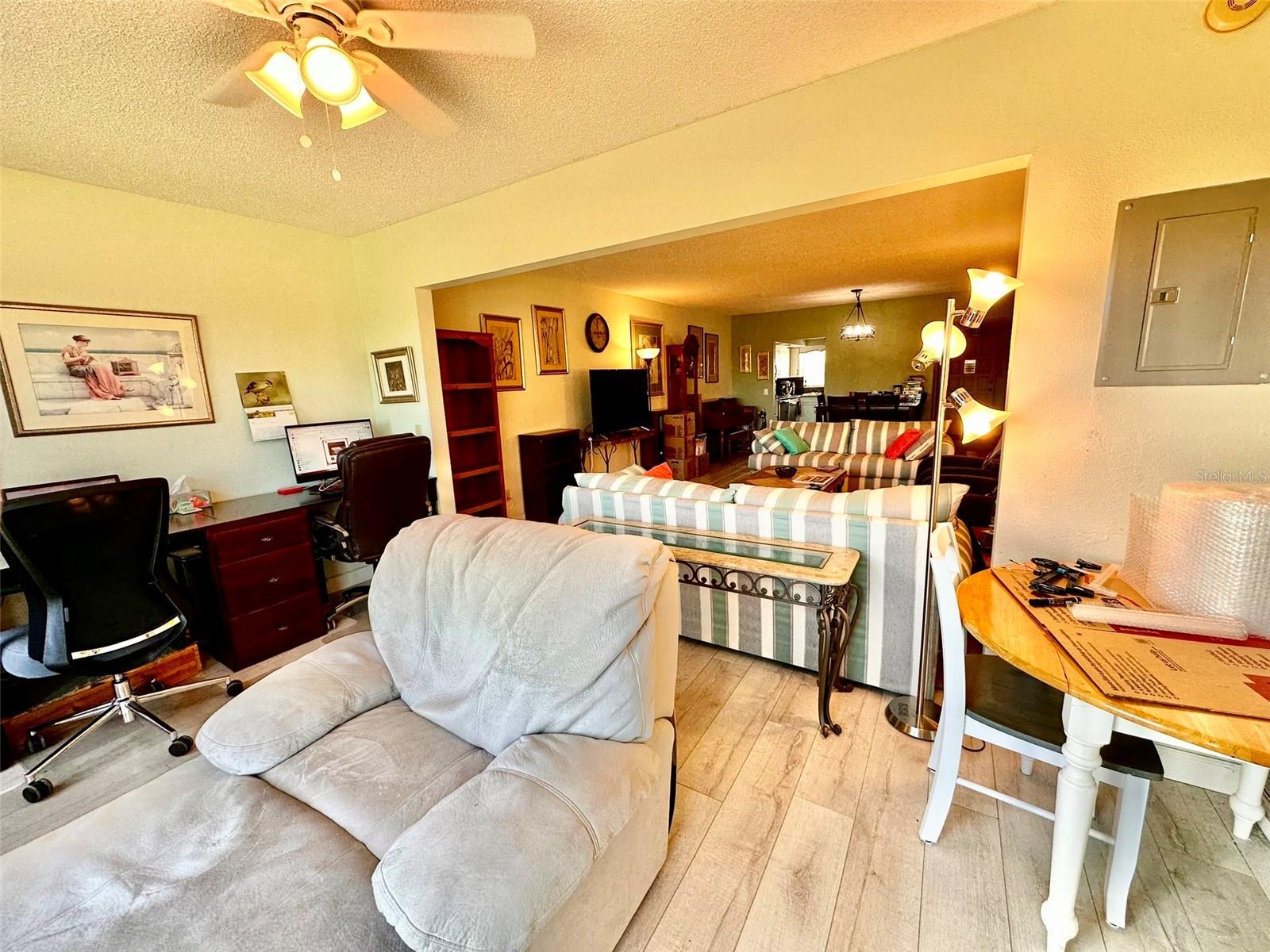 Image 8 of 41 For 2460 Franciscan Drive 76
