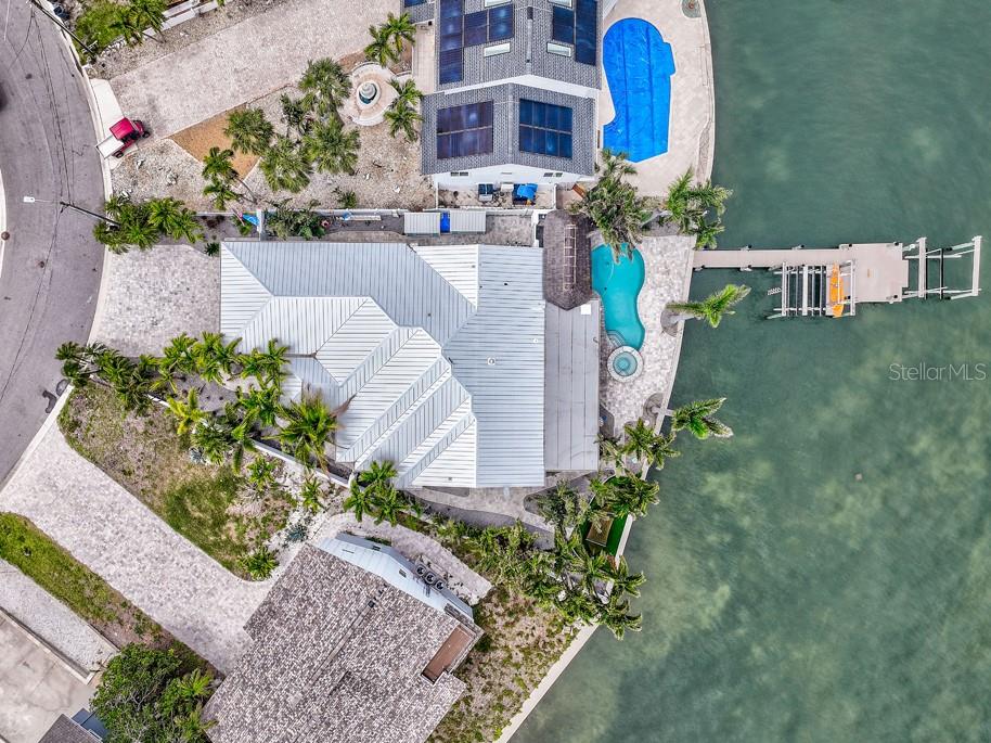 Image 37 of 44 For 980 Boca Ciega Isle Drive