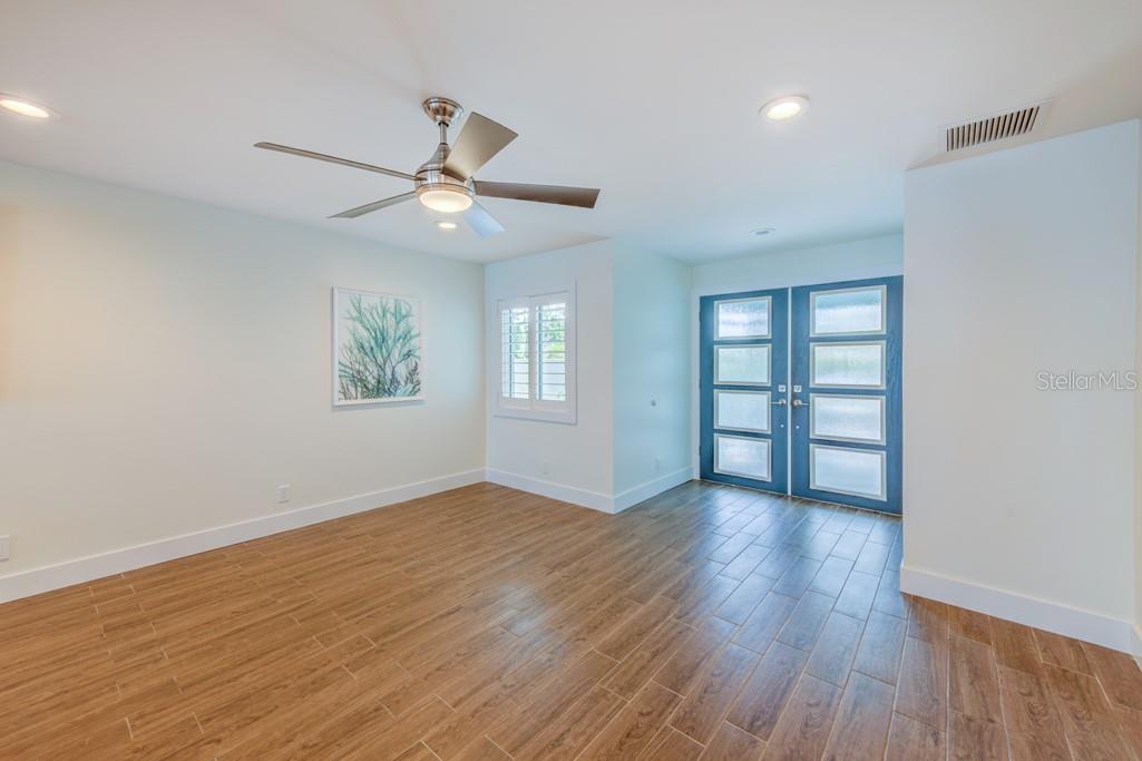 Image 7 of 44 For 980 Boca Ciega Isle Drive