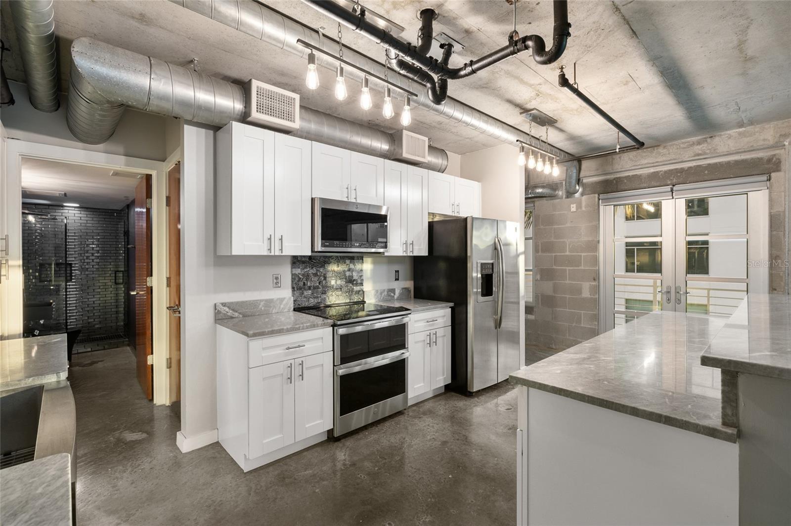 Image 10 of 44 For 1212 Whiting Street 402