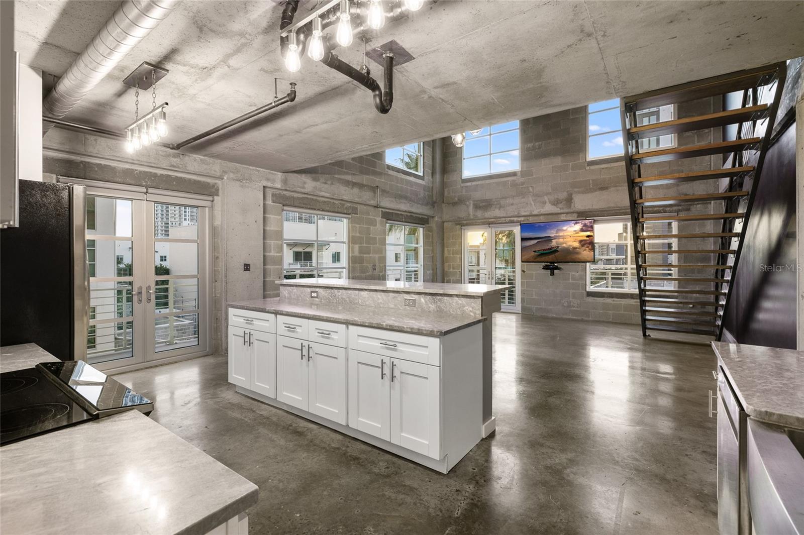 Image 12 of 44 For 1212 Whiting Street 402