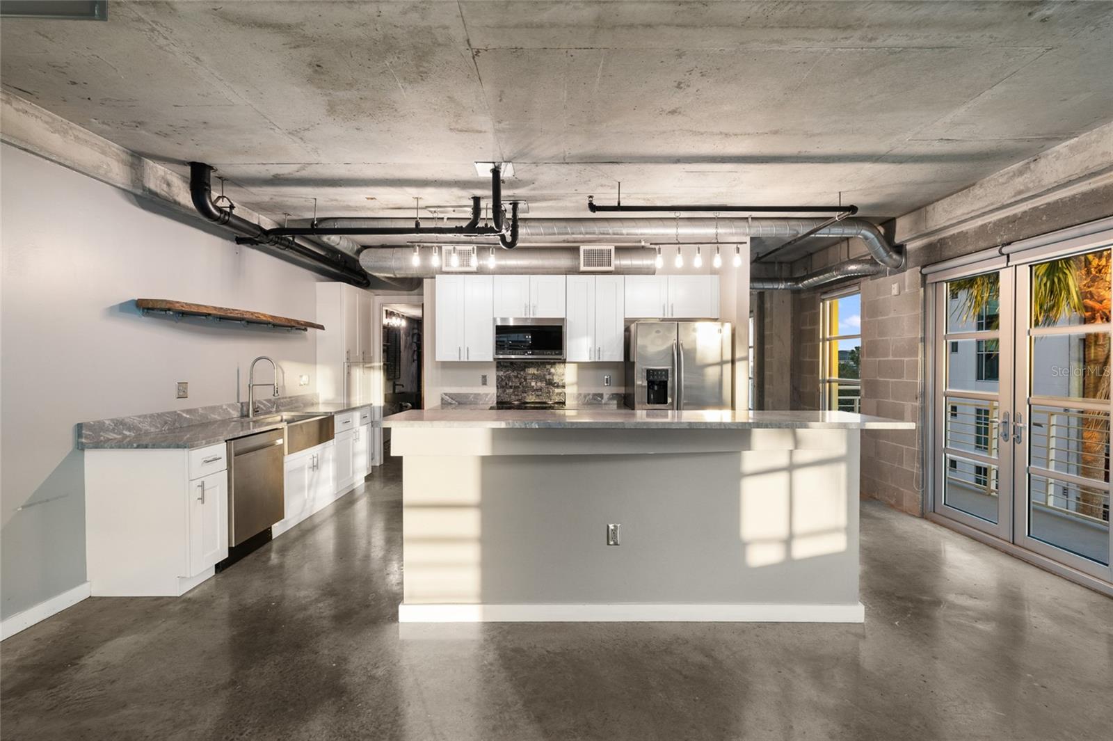 Image 9 of 44 For 1212 Whiting Street 402