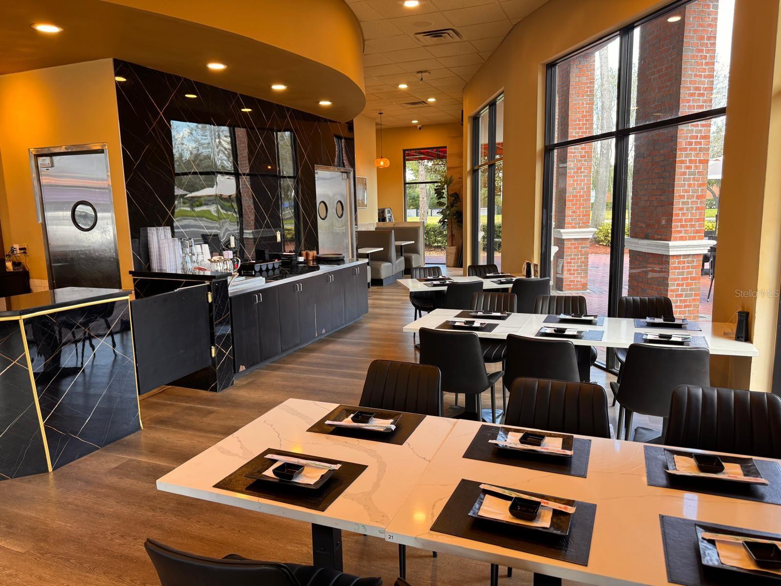 Image 12 of 31 For 9664 W Linebaugh Ave