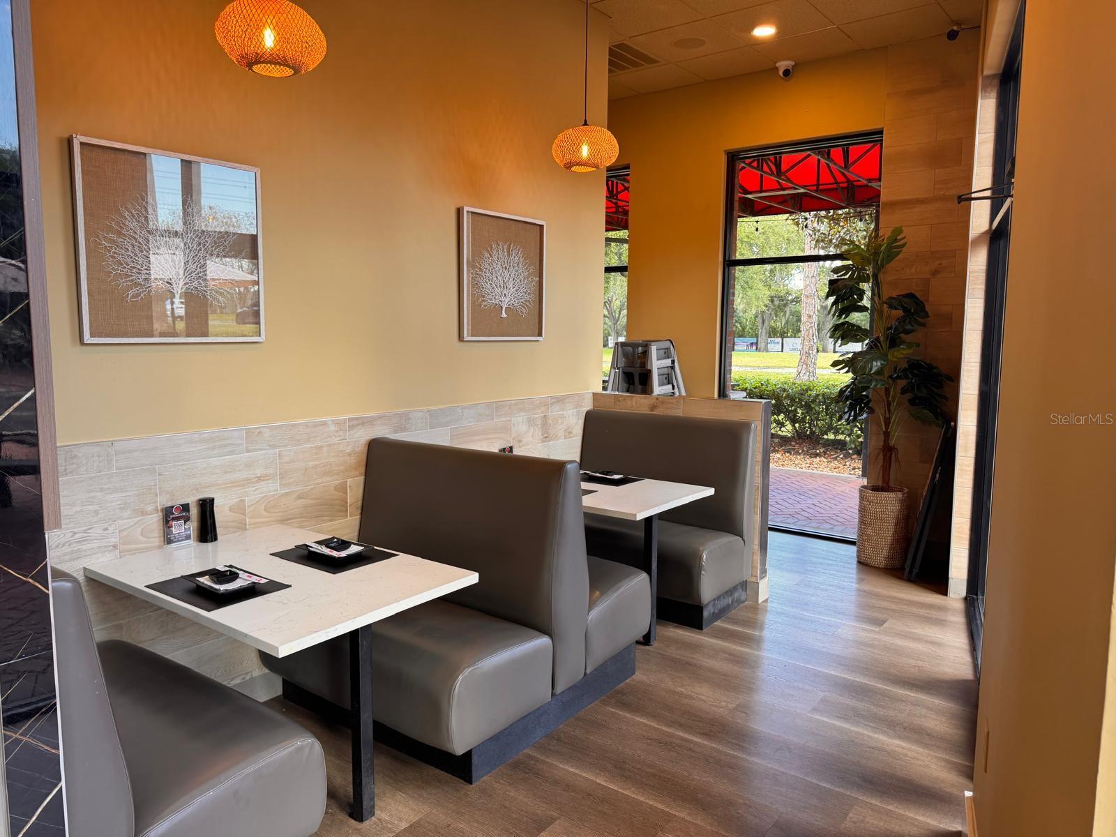 Image 14 of 31 For 9664 W Linebaugh Ave