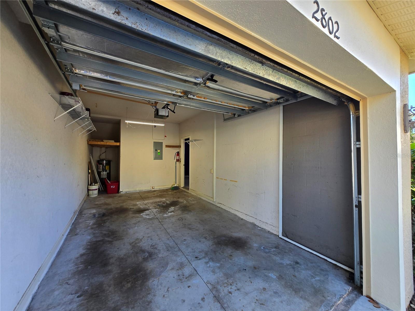 Image 27 of 75 For 2802 Conch Hollow Drive