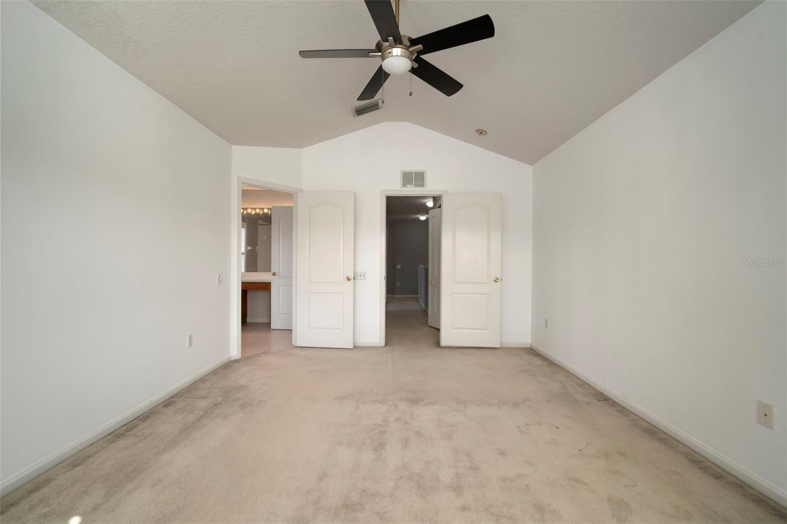 Image 34 of 75 For 2802 Conch Hollow Drive