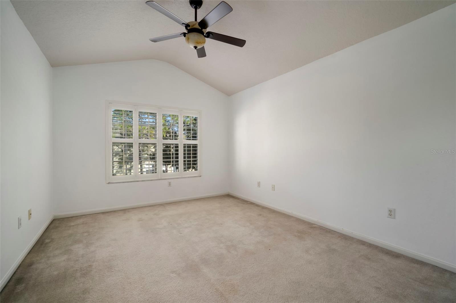 Image 39 of 75 For 2802 Conch Hollow Drive