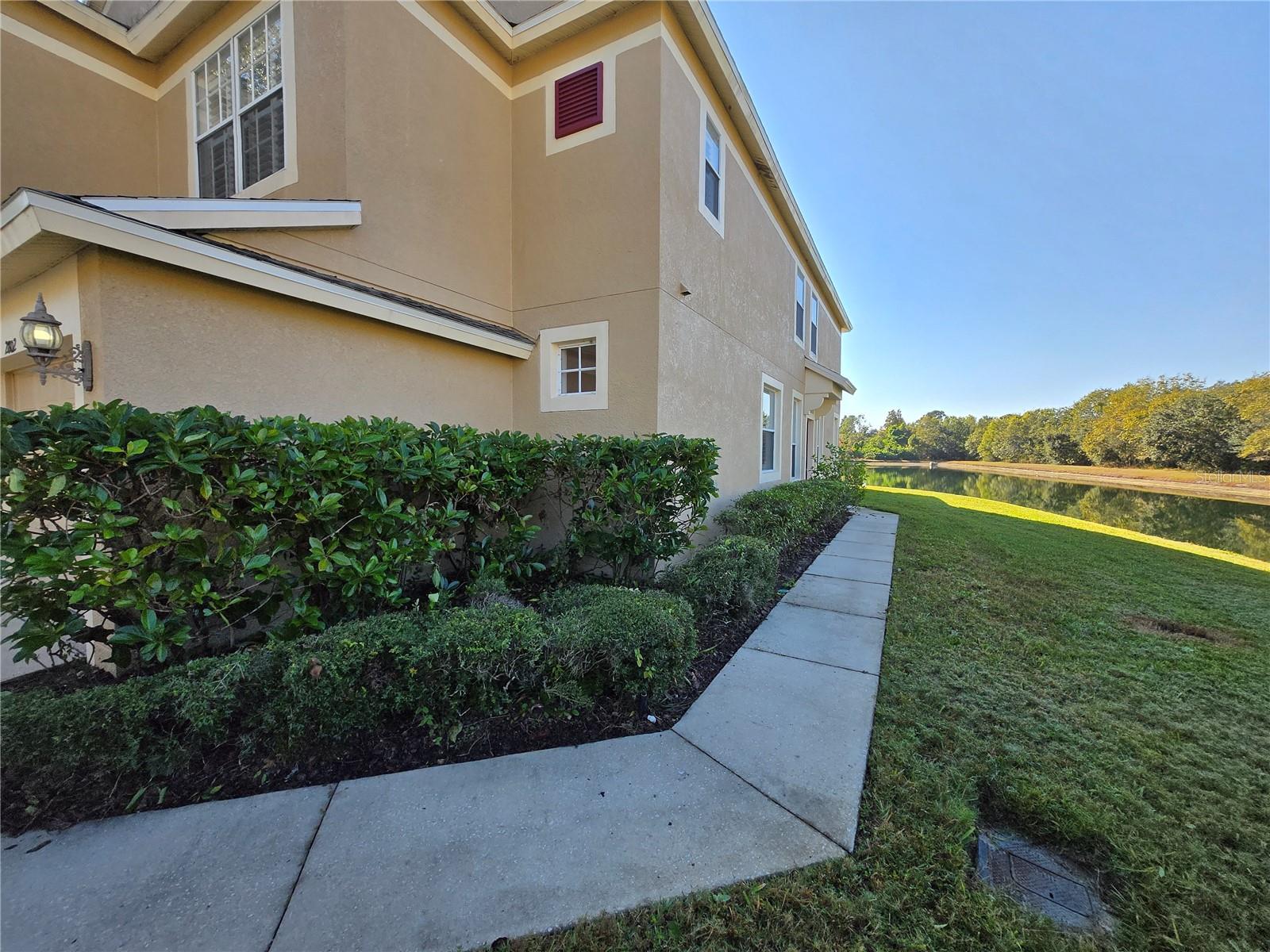 Image 4 of 75 For 2802 Conch Hollow Drive