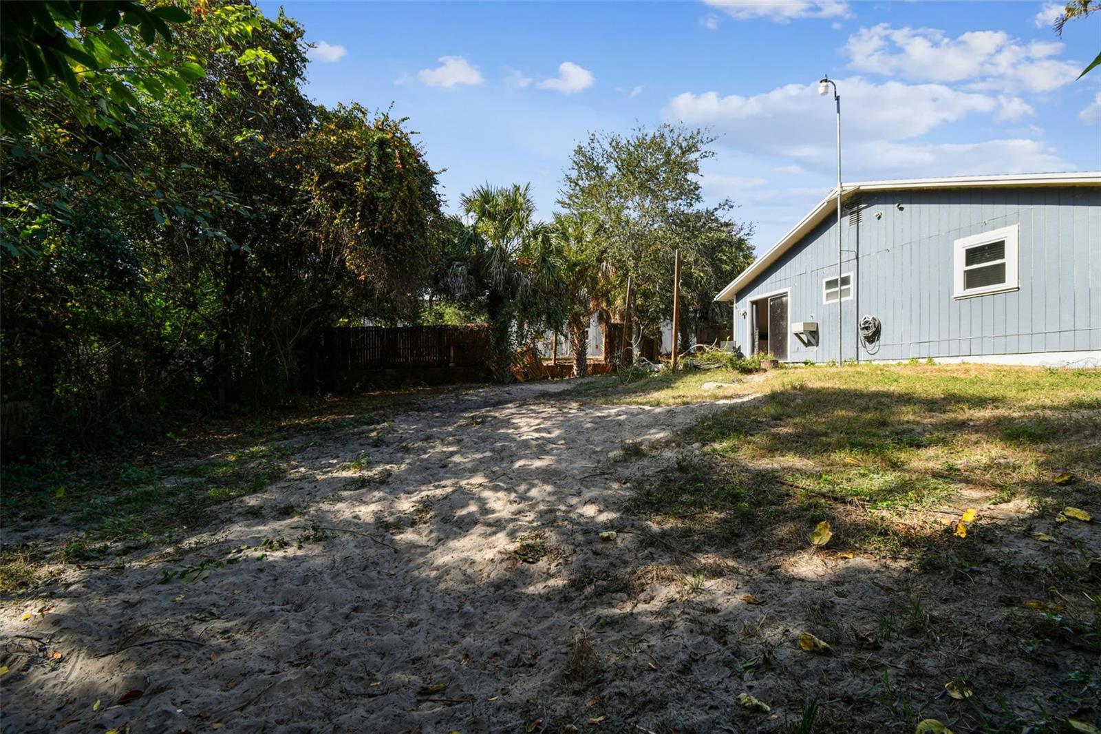 Image 21 of 24 For 1874 Sylvan Drive