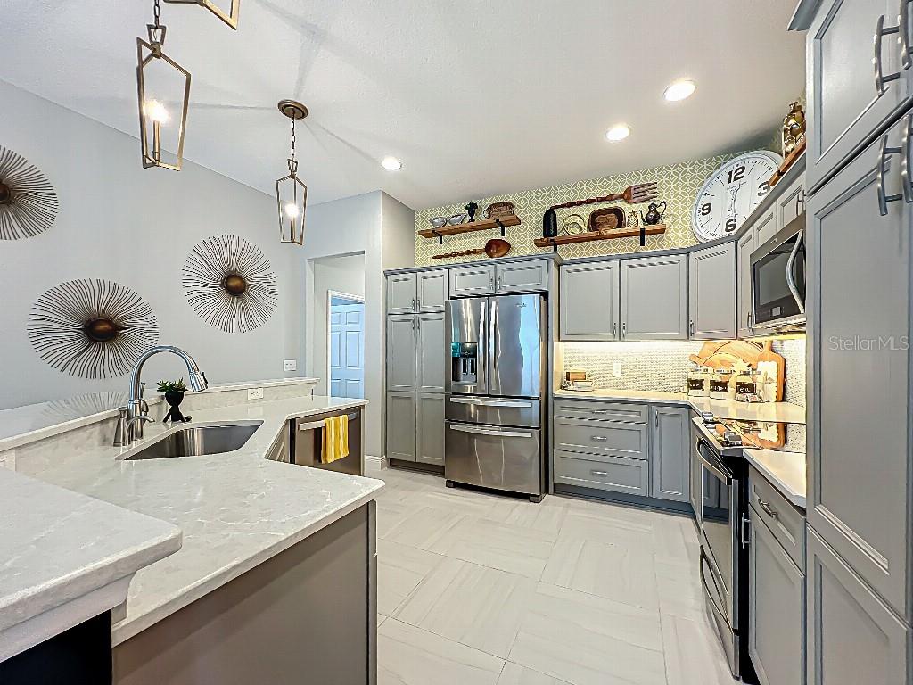 Image 12 of 42 For 3191 Warbler Loop