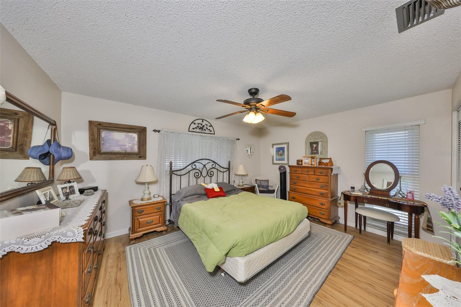 Image 10 of 53 For 672 Allegheny Drive