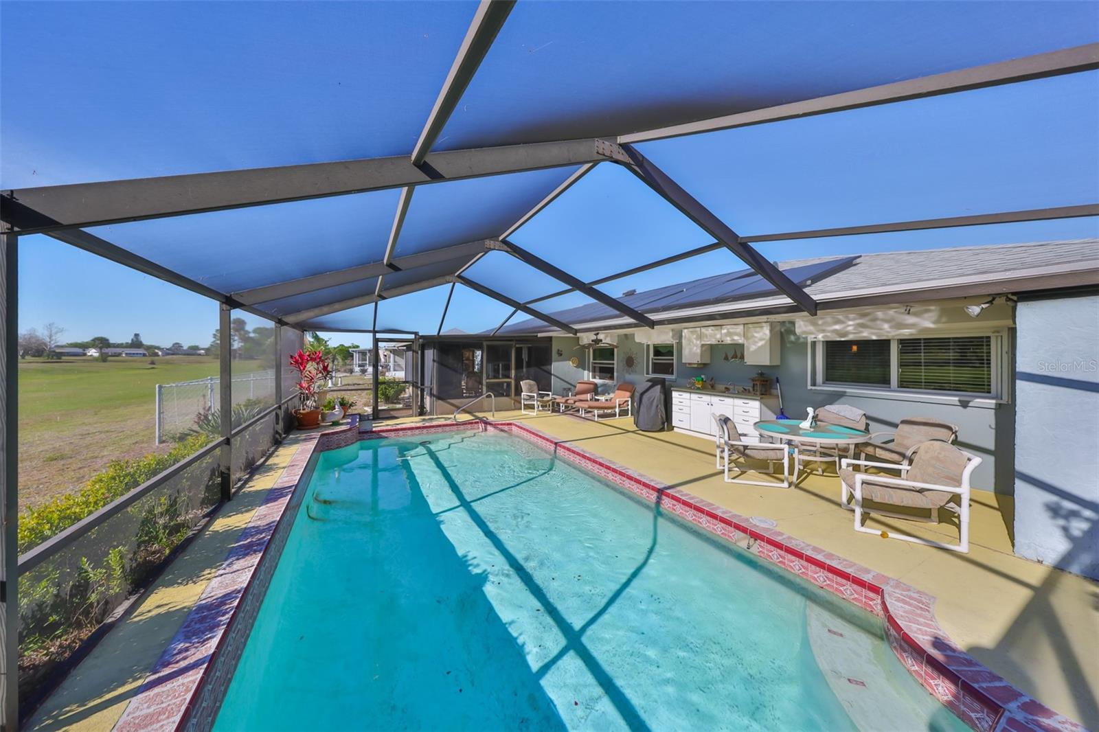 Image 46 of 53 For 672 Allegheny Drive