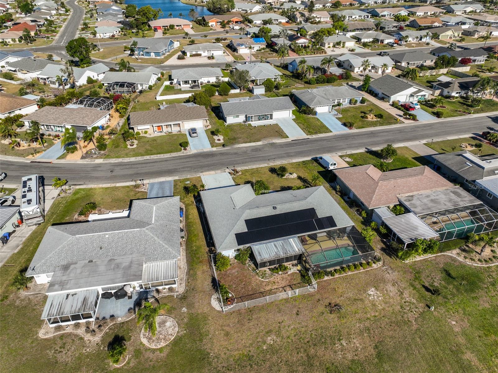 Image 8 of 53 For 672 Allegheny Drive