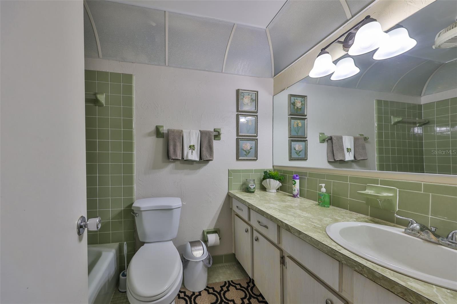 Image 9 of 53 For 672 Allegheny Drive