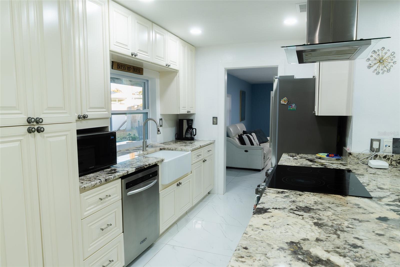 Image 10 of 33 For 4710 Shale Place