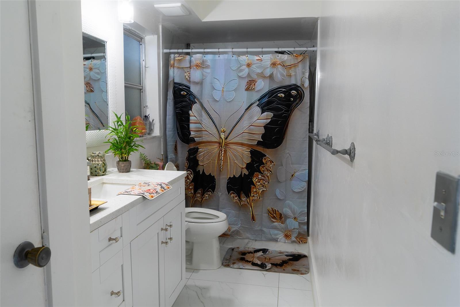 Image 27 of 33 For 4710 Shale Place