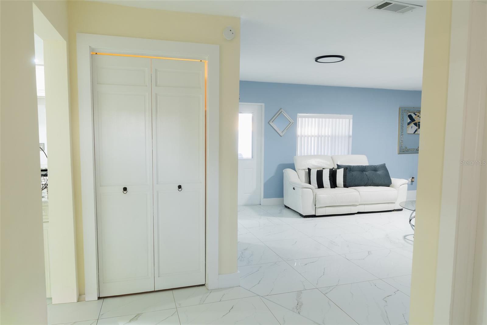 Image 6 of 33 For 4710 Shale Place