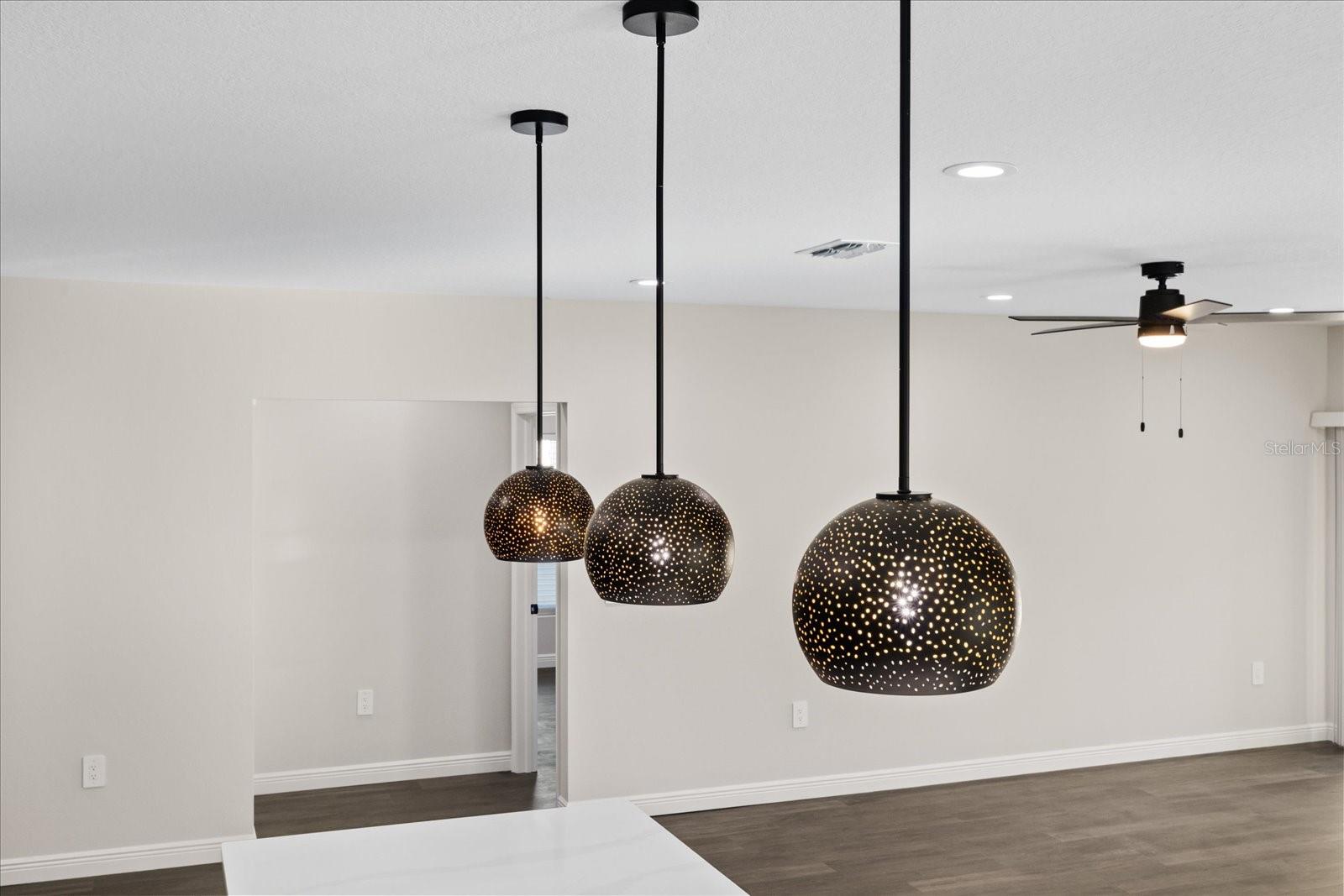 Listing photo id 21 for 1910 14th Avenue S