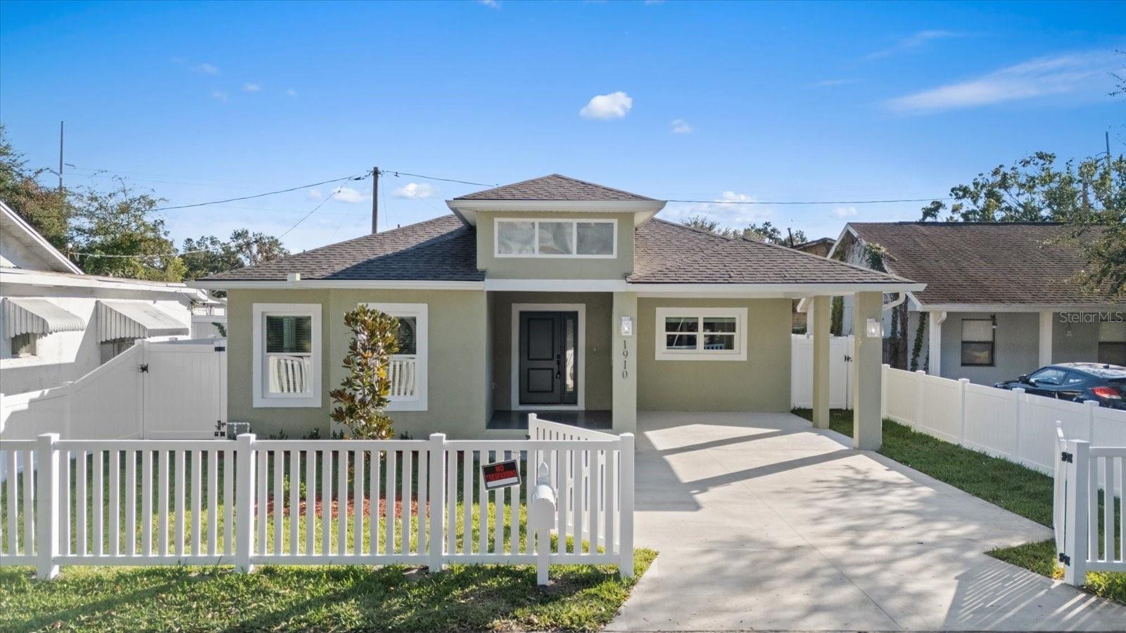 Listing photo id 41 for 1910 14th Avenue S