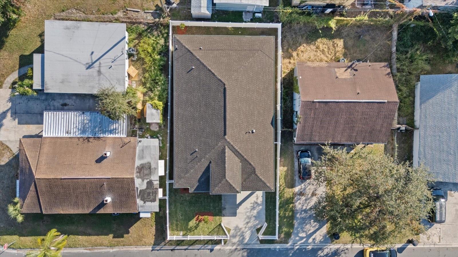 Listing photo id 42 for 1910 14th Avenue S