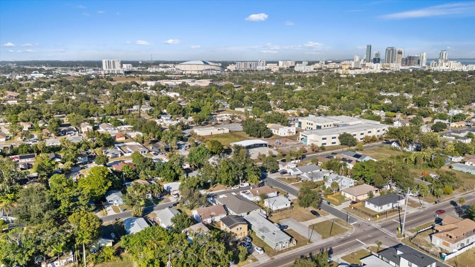 Listing photo id 45 for 1910 14th Avenue S