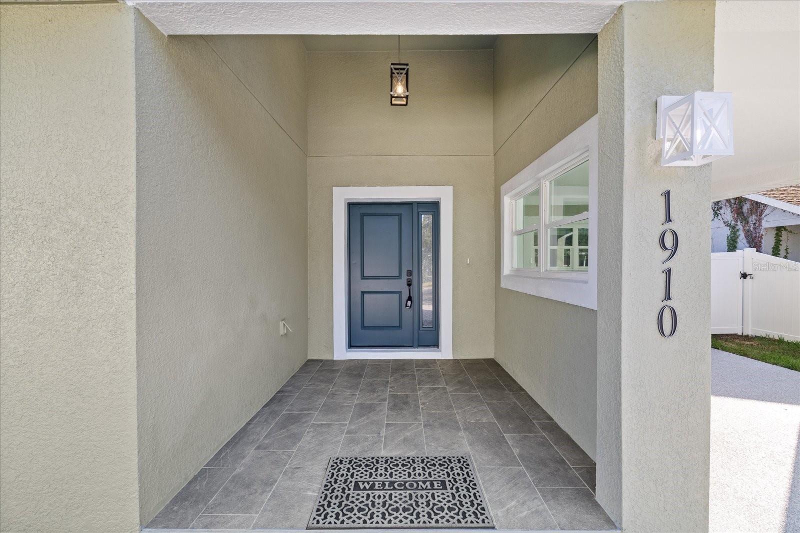 Listing photo id 4 for 1910 14th Avenue S