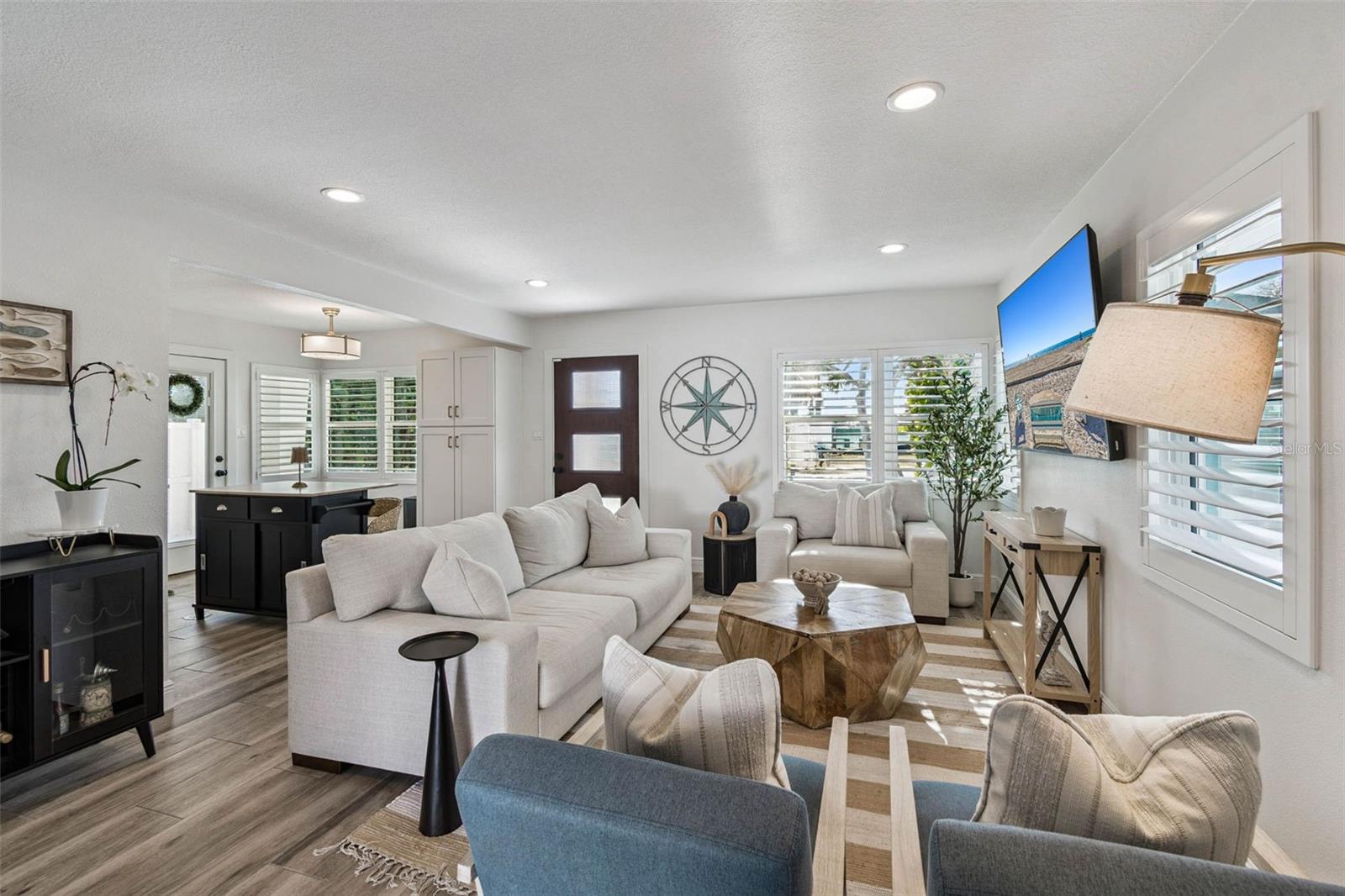 Image 19 of 72 For 848 180th Avenue E