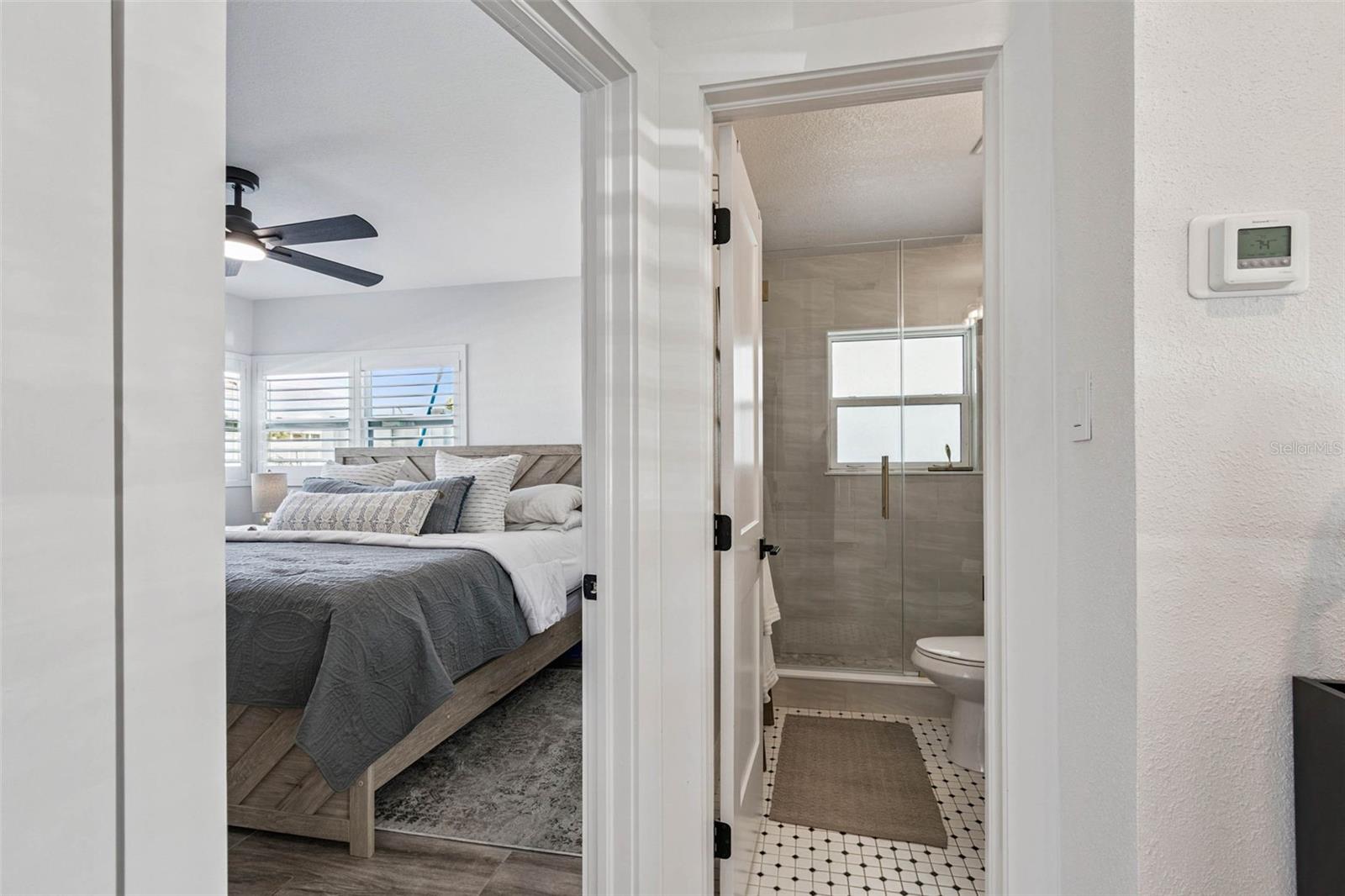 Image 27 of 72 For 848 180th Avenue E