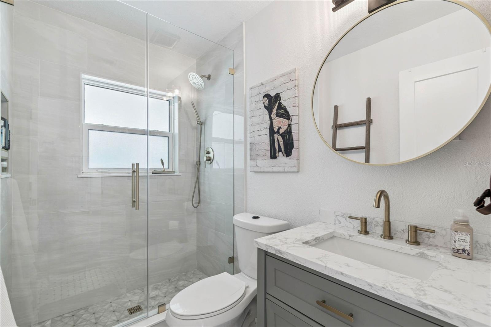 Image 32 of 72 For 848 180th Avenue E