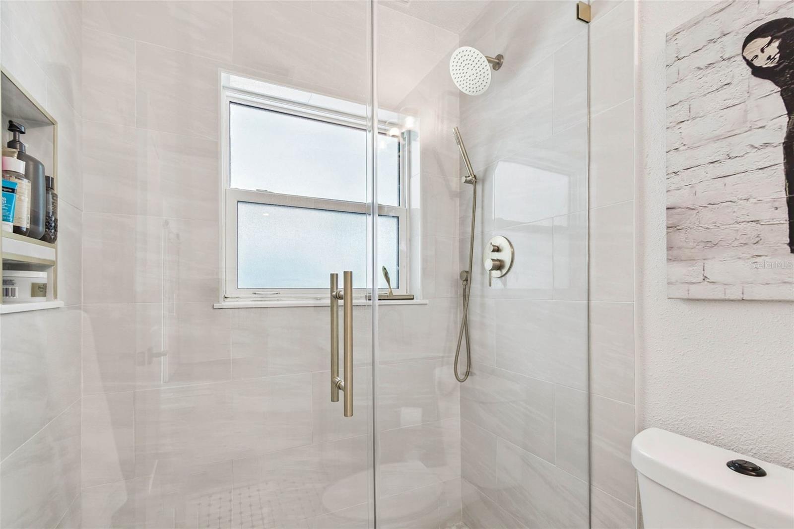 Image 33 of 72 For 848 180th Avenue E