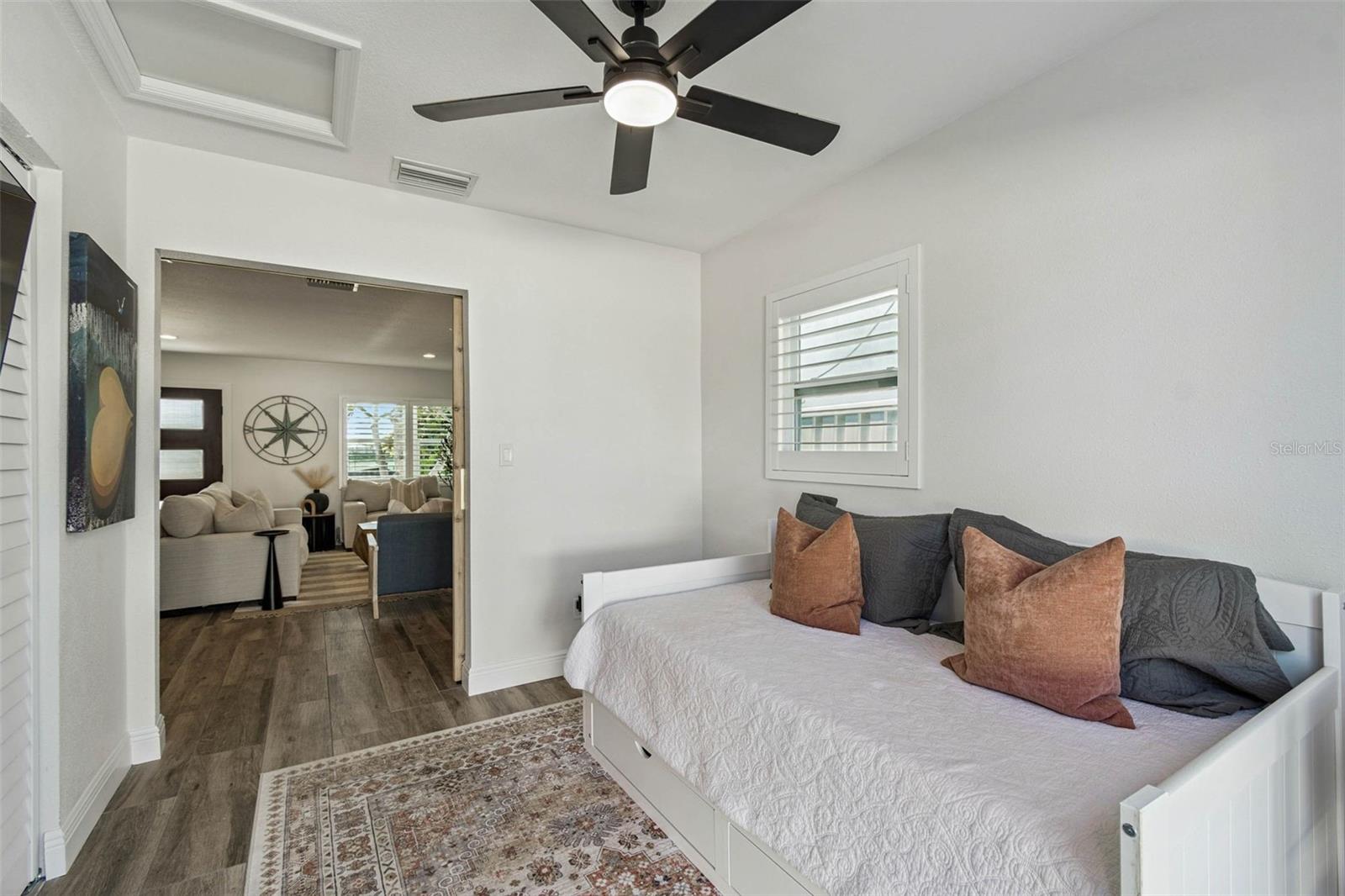 Image 38 of 72 For 848 180th Avenue E