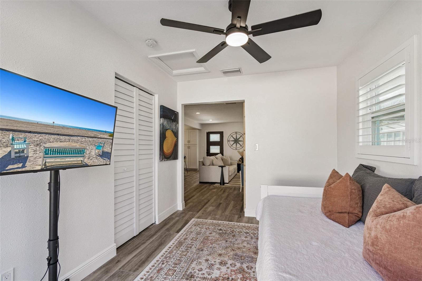 Image 39 of 72 For 848 180th Avenue E