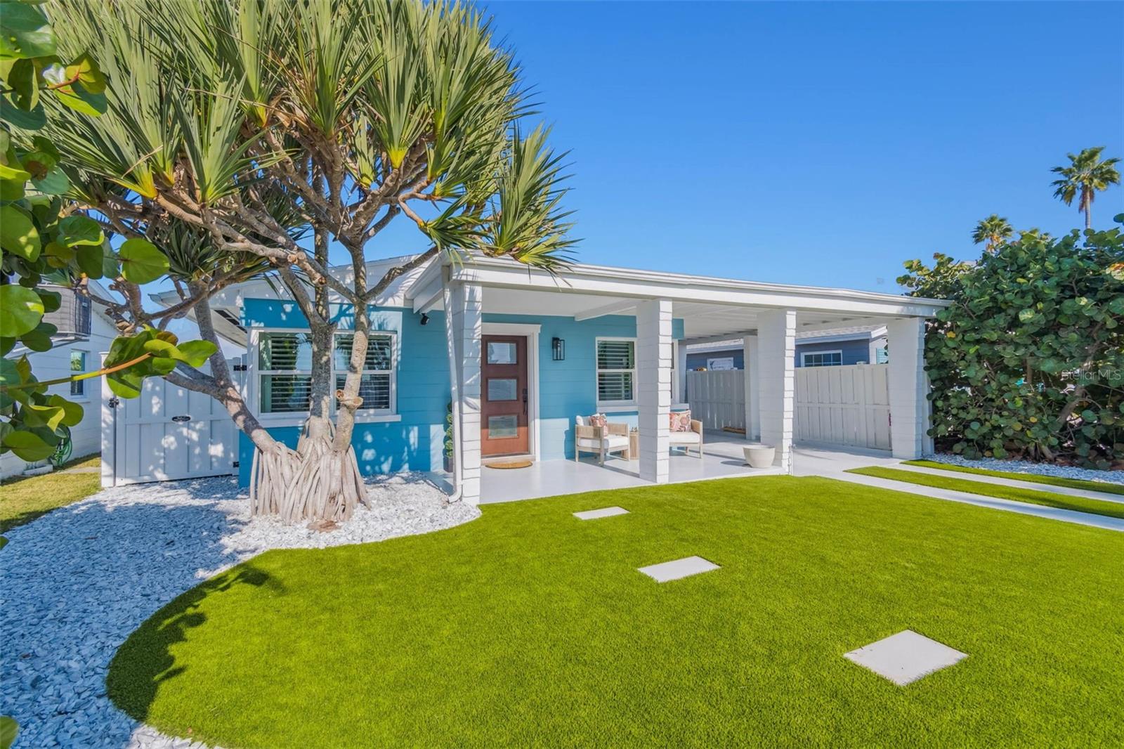 Image 4 of 72 For 848 180th Avenue E