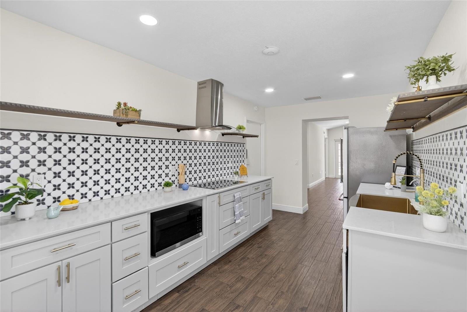 Image 11 of 77 For 721 Chilt Drive