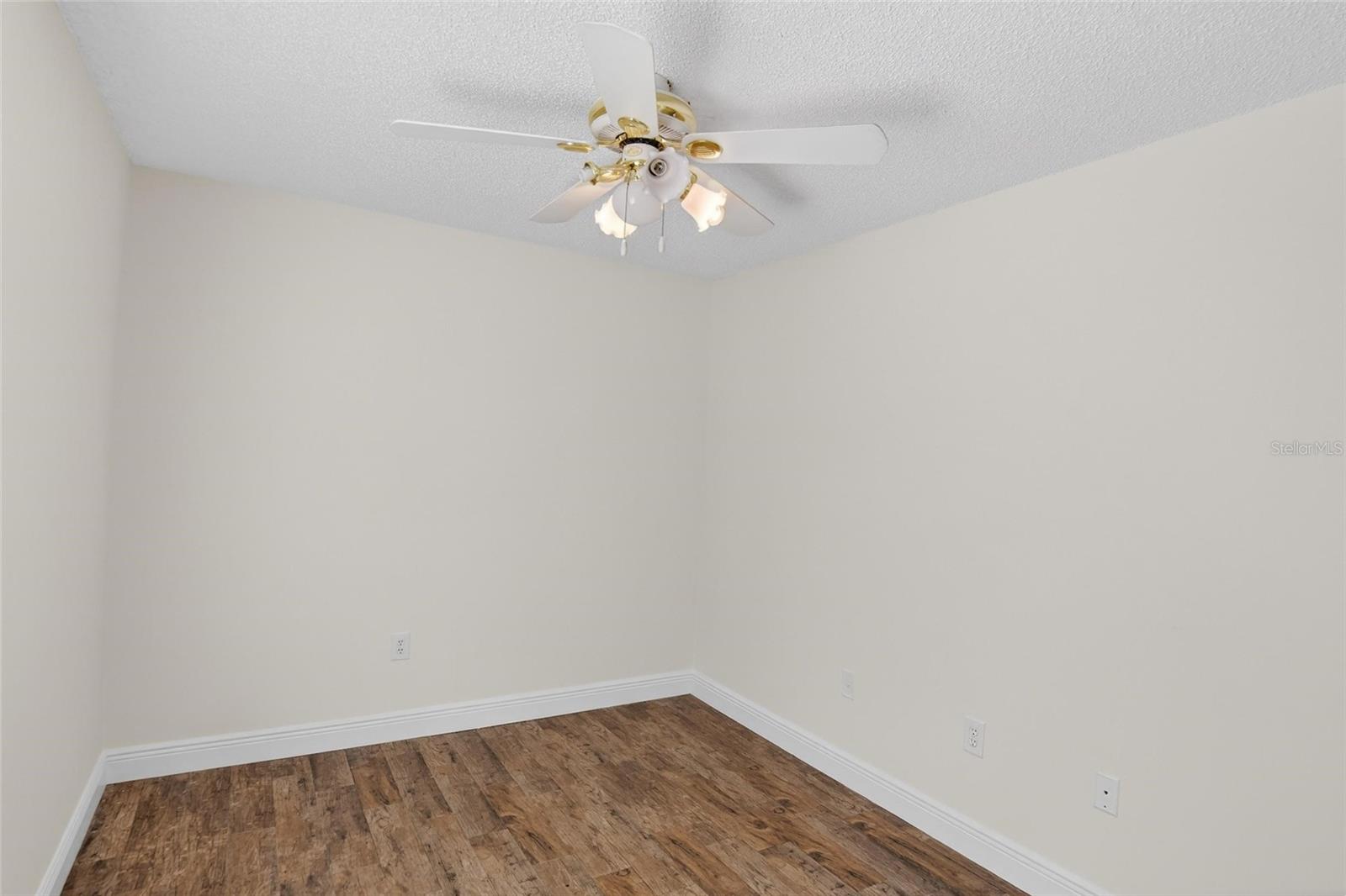 Image 19 of 77 For 721 Chilt Drive