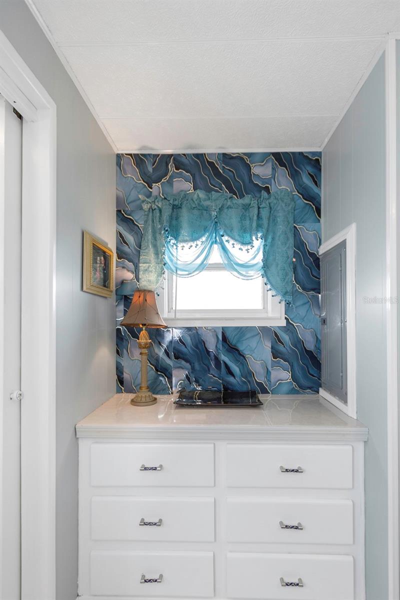 Image 27 of 46 For 294 Colonial Boulevard 48