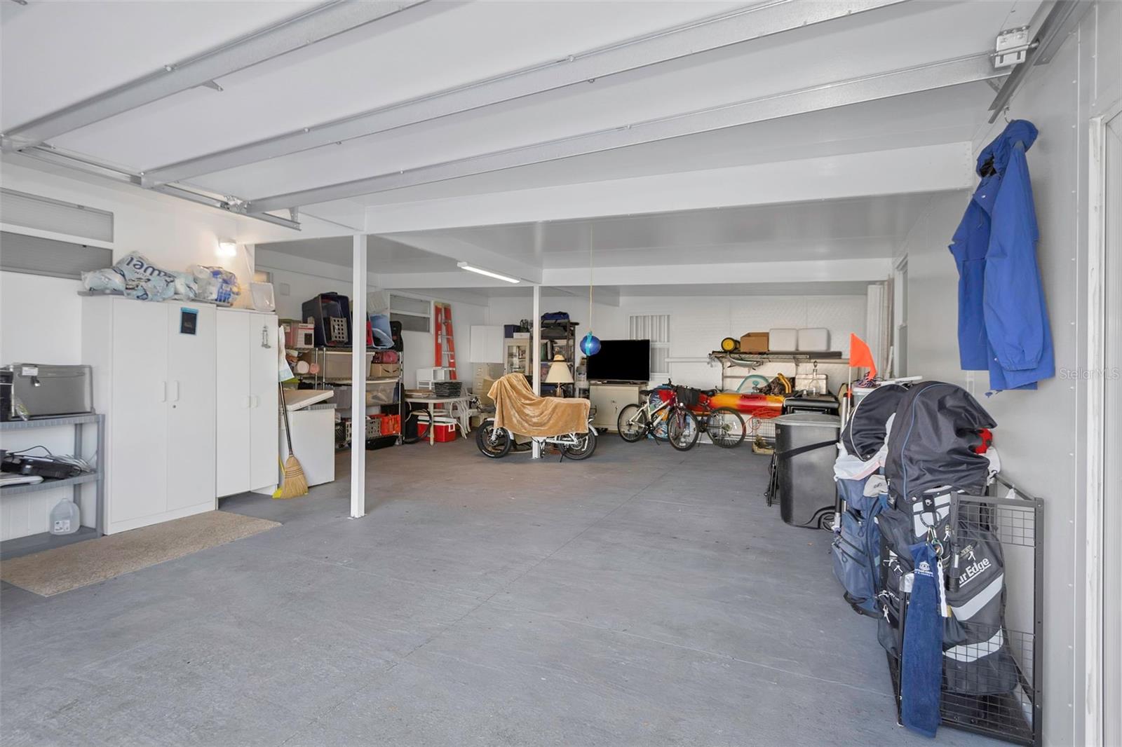 Image 29 of 46 For 294 Colonial Boulevard 48