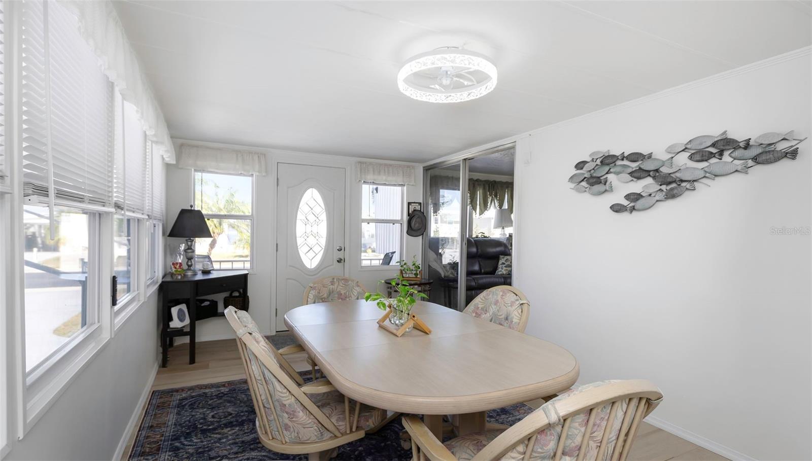 Image 32 of 46 For 294 Colonial Boulevard 48