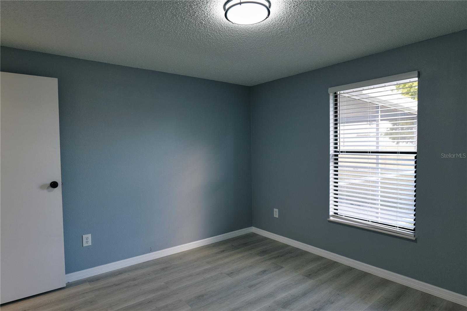 Image 13 of 41 For 2981 Lockwood Meadows Boulevard