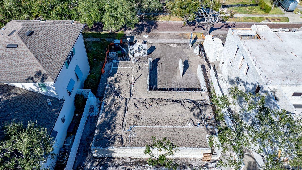 Image 4 of 7 For 2926 Alline Avenue