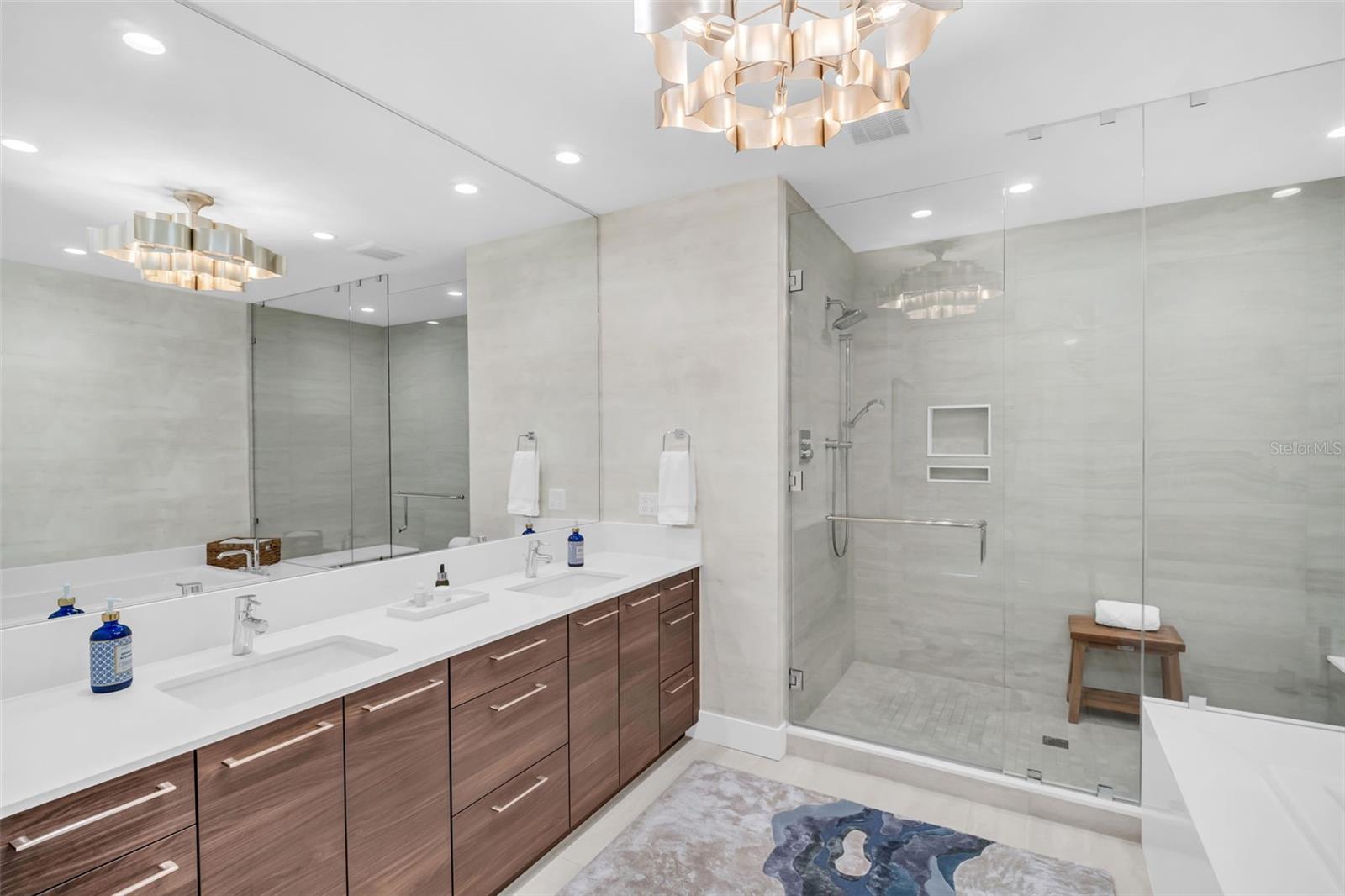 Image 47 of 78 For 301 1st Street S 1807