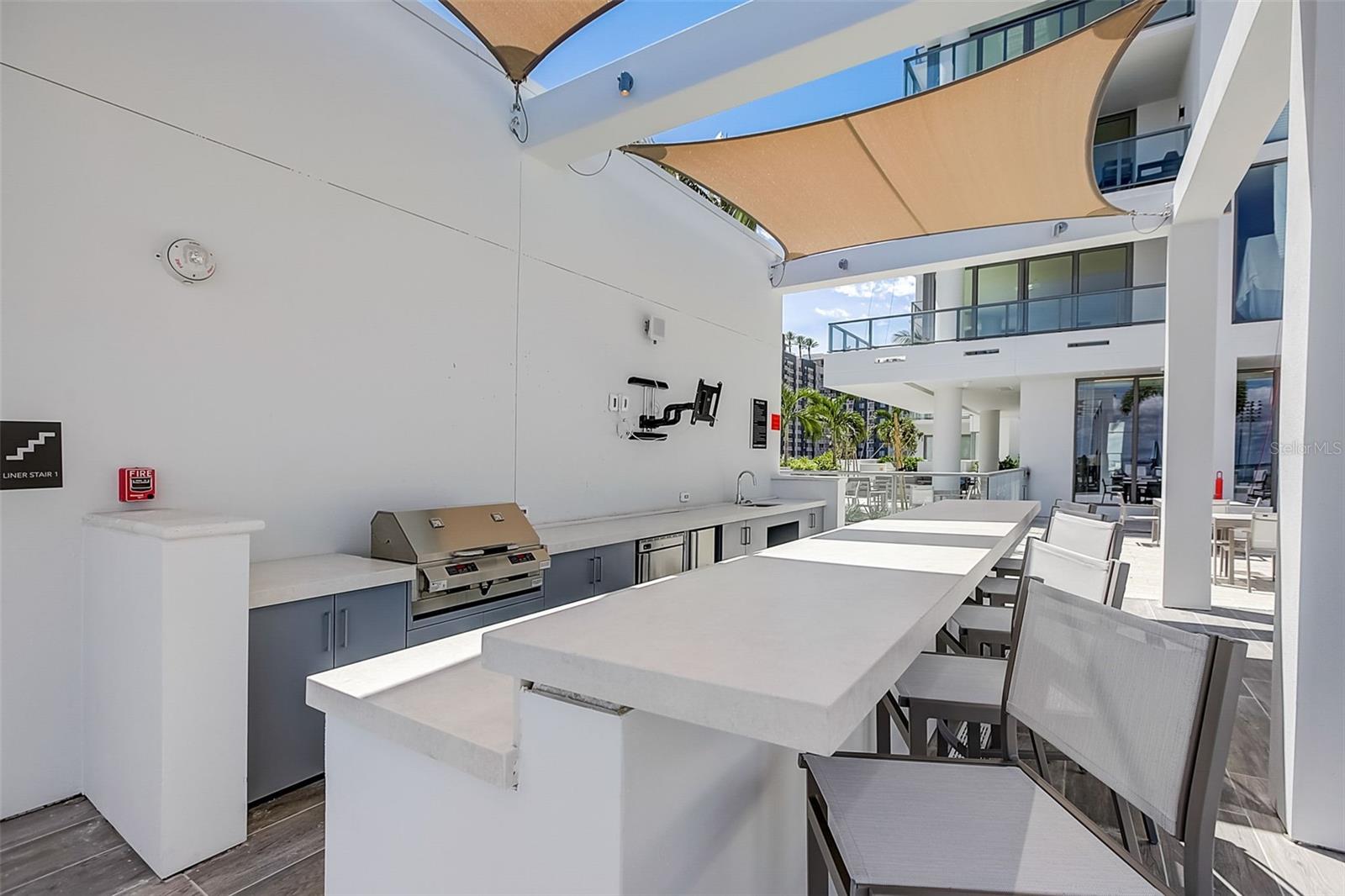 Image 71 of 78 For 301 1st Street S 1807