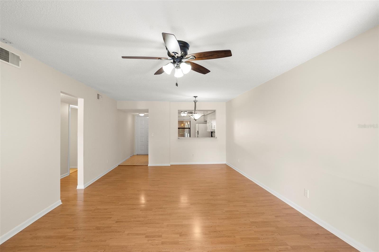 Image 14 of 67 For 3399 Mermoor Drive 207