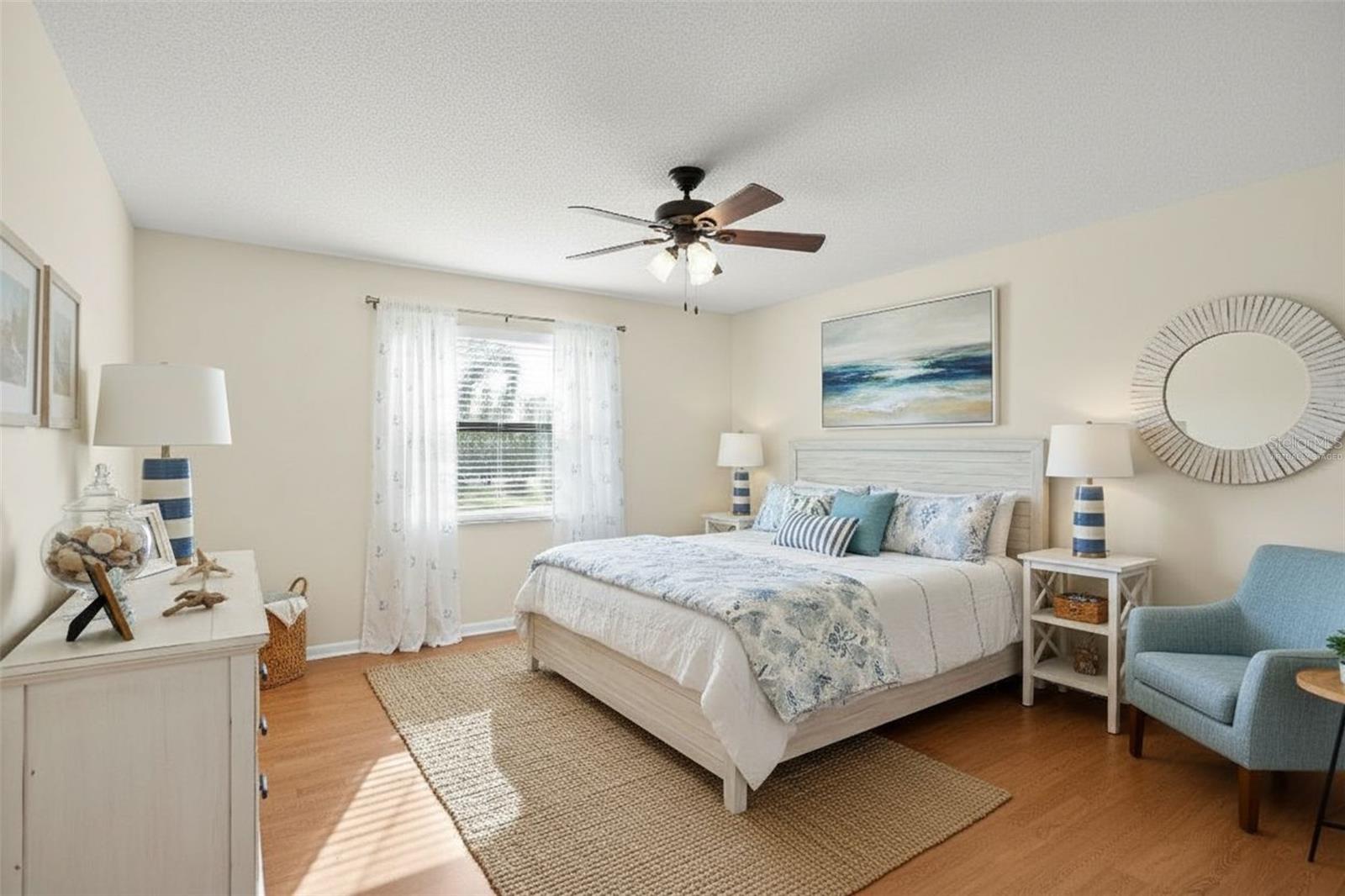 Image 26 of 67 For 3399 Mermoor Drive 207