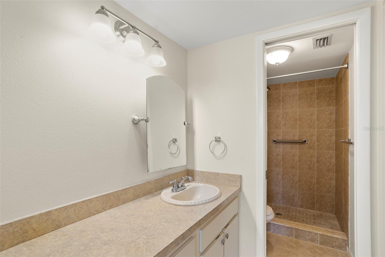 Image 28 of 67 For 3399 Mermoor Drive 207